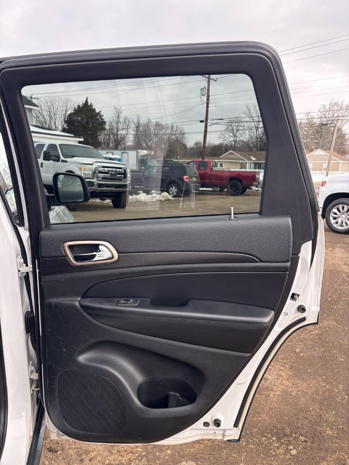 Jeep Grand Cherokee Laredo 2014
