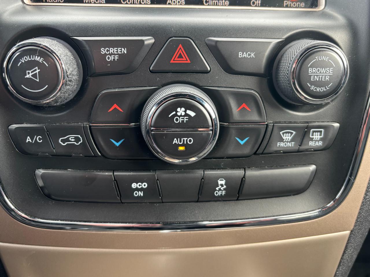 Jeep Grand Cherokee Laredo 2014