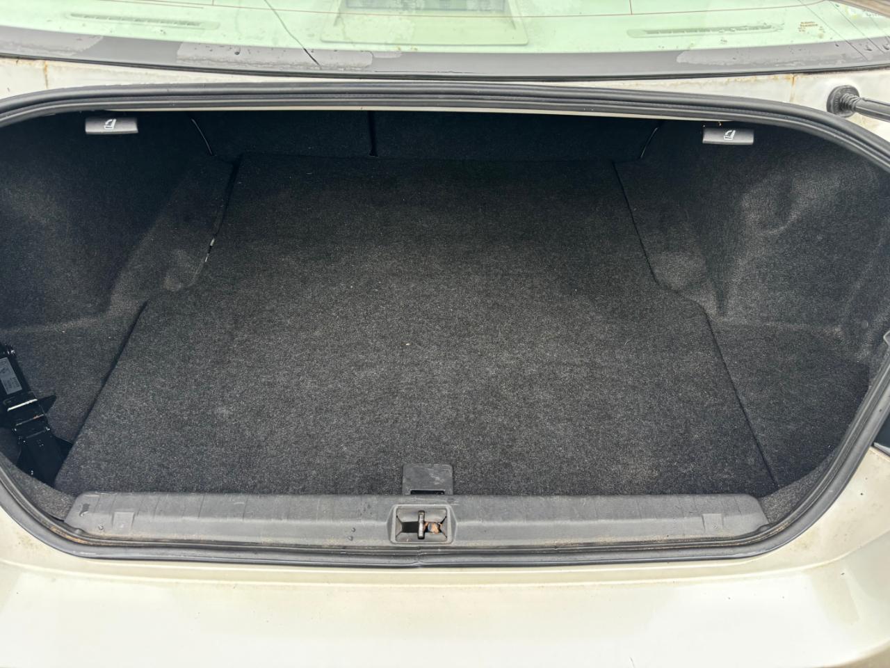 Subaru Legacy 4dr Sdn H4 Man 2.5i 2013