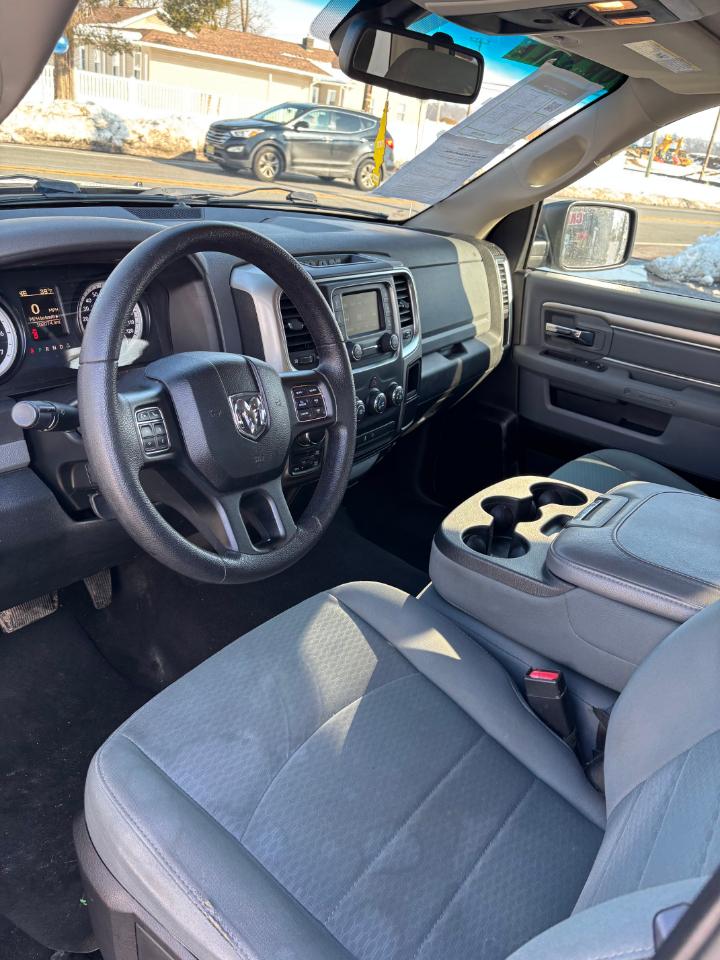 RAM 1500 SLT Quad Cab 2015