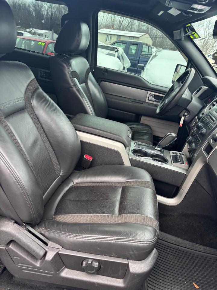 Ford F-150 4WD SuperCrew 145" SVT Raptor 2011