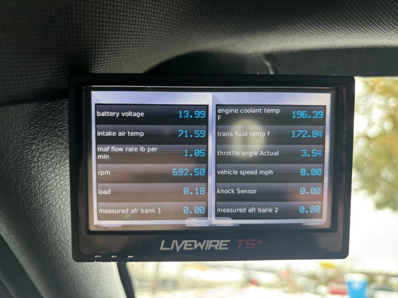 Ford F-150 4WD SuperCrew 145" SVT Raptor 2011