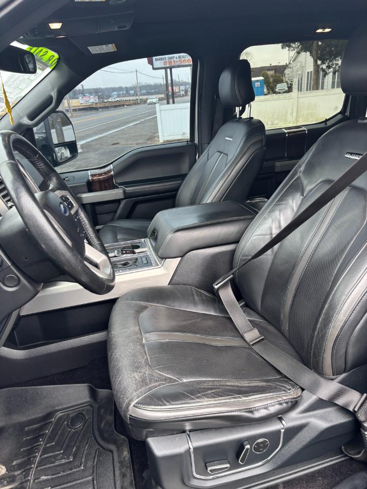 Ford F-150 4WD SuperCrew 145" Platinum 2015