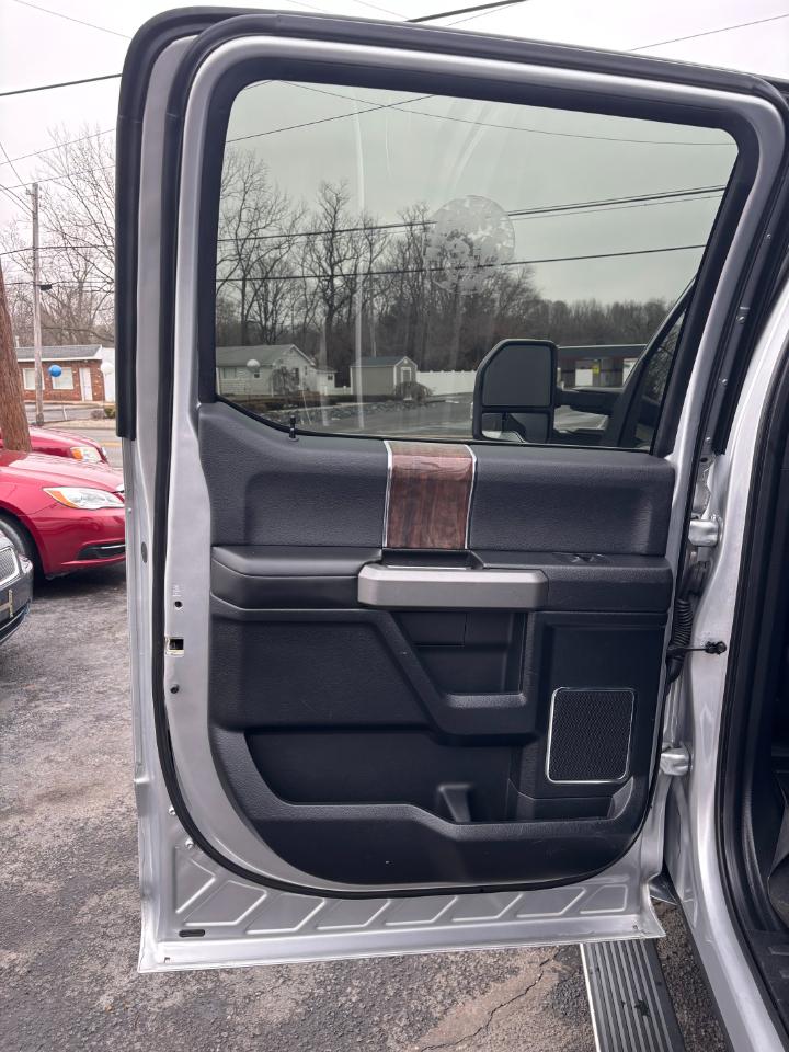 Ford F-150 4WD SuperCrew 145" Platinum 2015