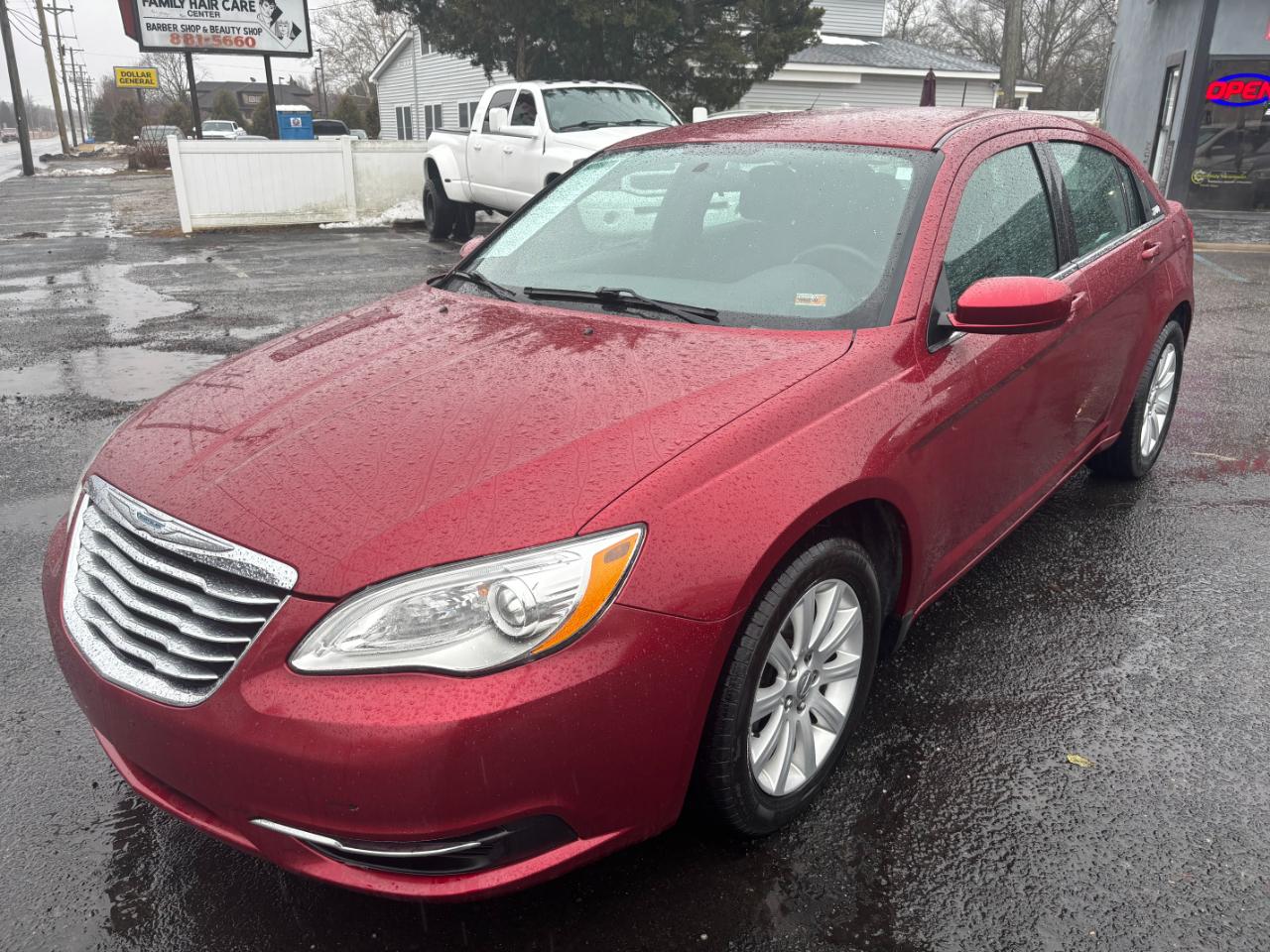 2013 Chrysler 200 4dr Sdn Touring