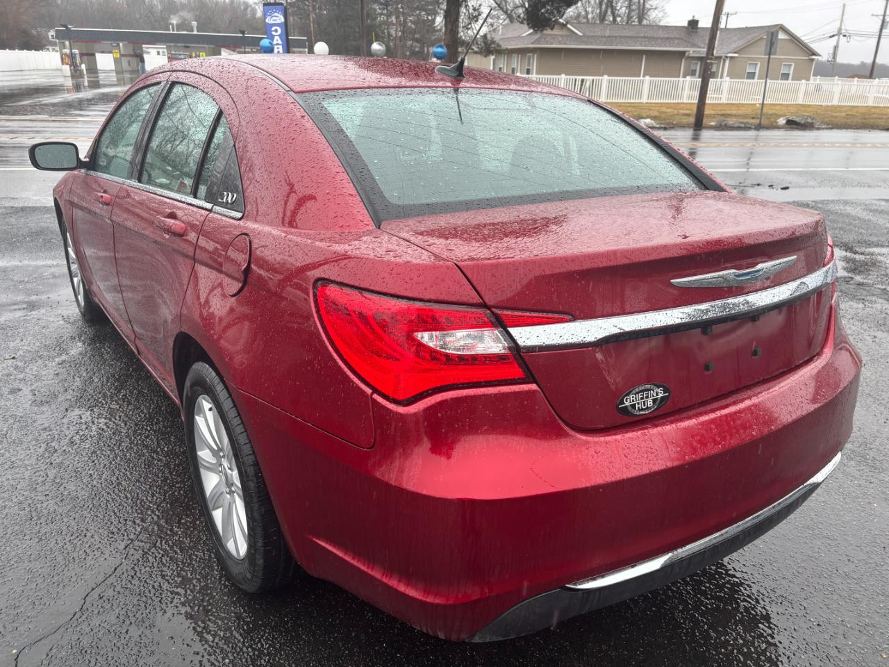 Chrysler 200 4dr Sdn Touring 2013