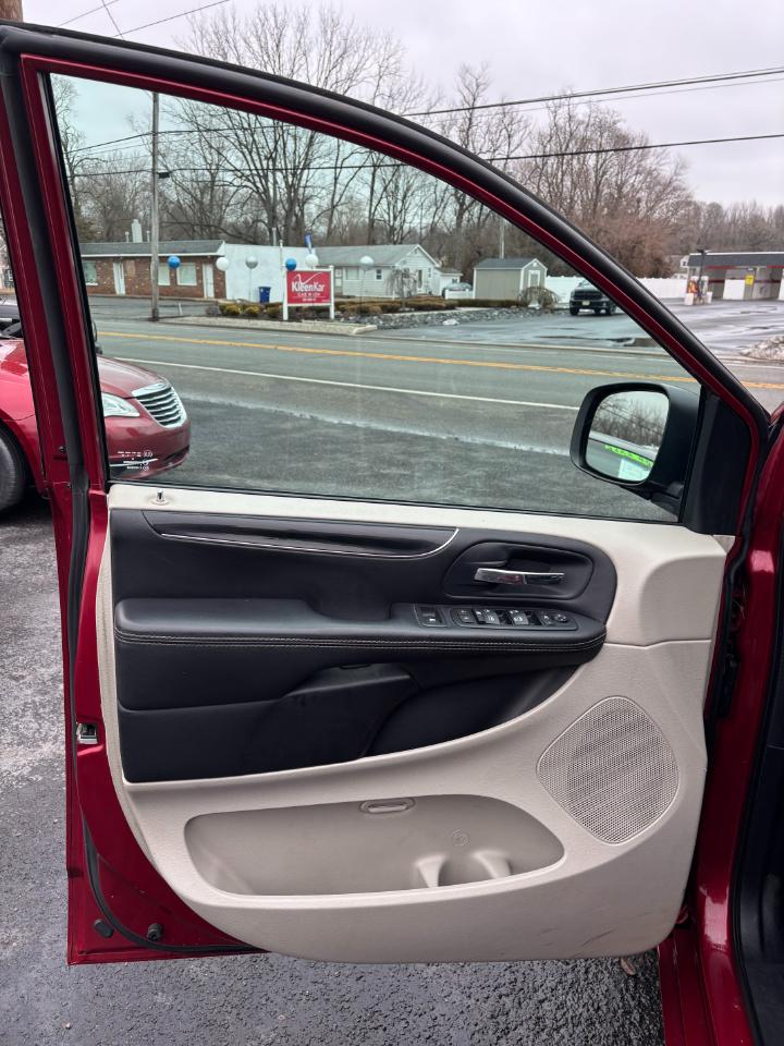 Dodge Grand Caravan 4dr Wgn SXT 30th Anniversary 2014