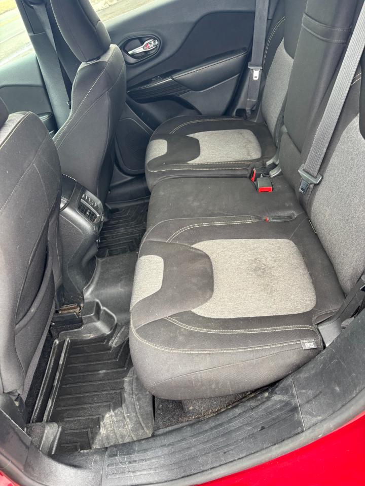 Jeep Cherokee 4WD 4dr Latitude 2014