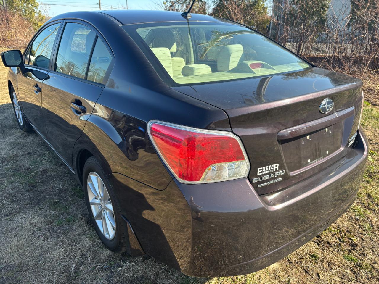 Subaru Impreza 2.0i Premium 4-Door 2012