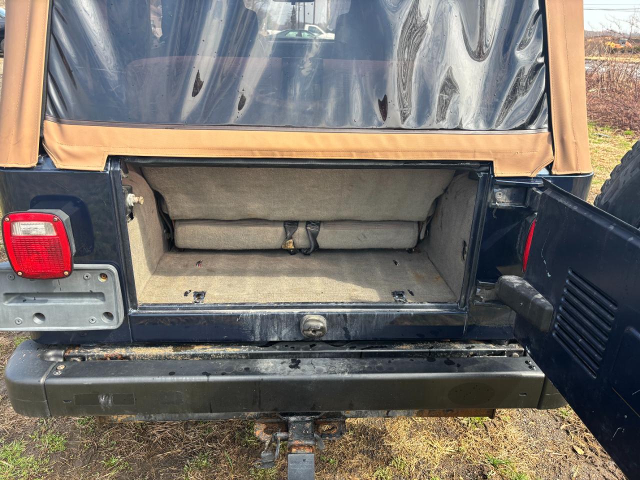 Jeep Wrangler 2dr X 2004