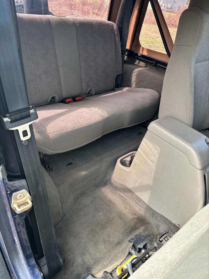 Jeep Wrangler 2dr X 2004