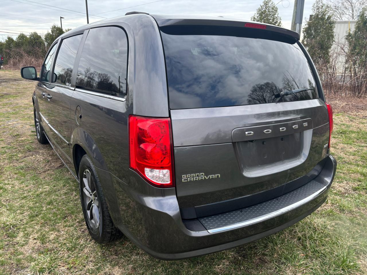 Dodge Grand Caravan 4dr Wgn SXT Plus 2016