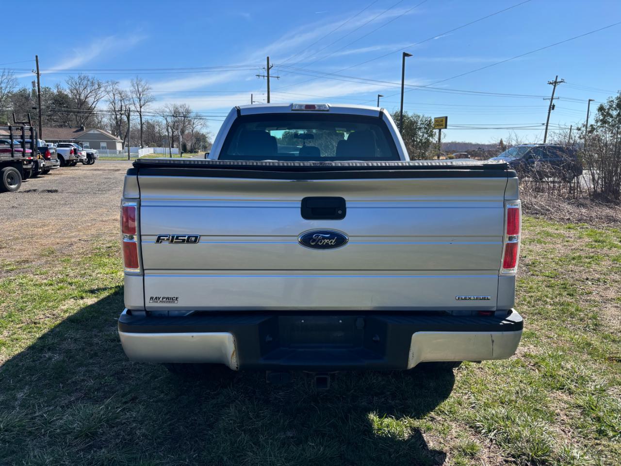 Ford F-150 4WD SuperCab 145" STX 2014