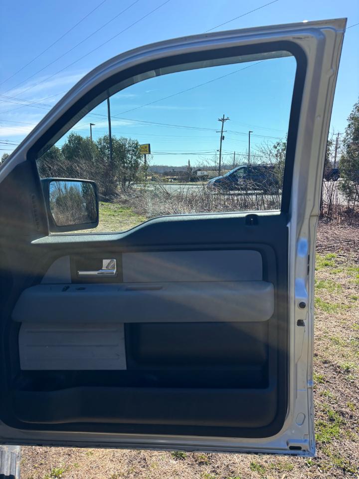 Ford F-150 4WD SuperCab 145" STX 2014