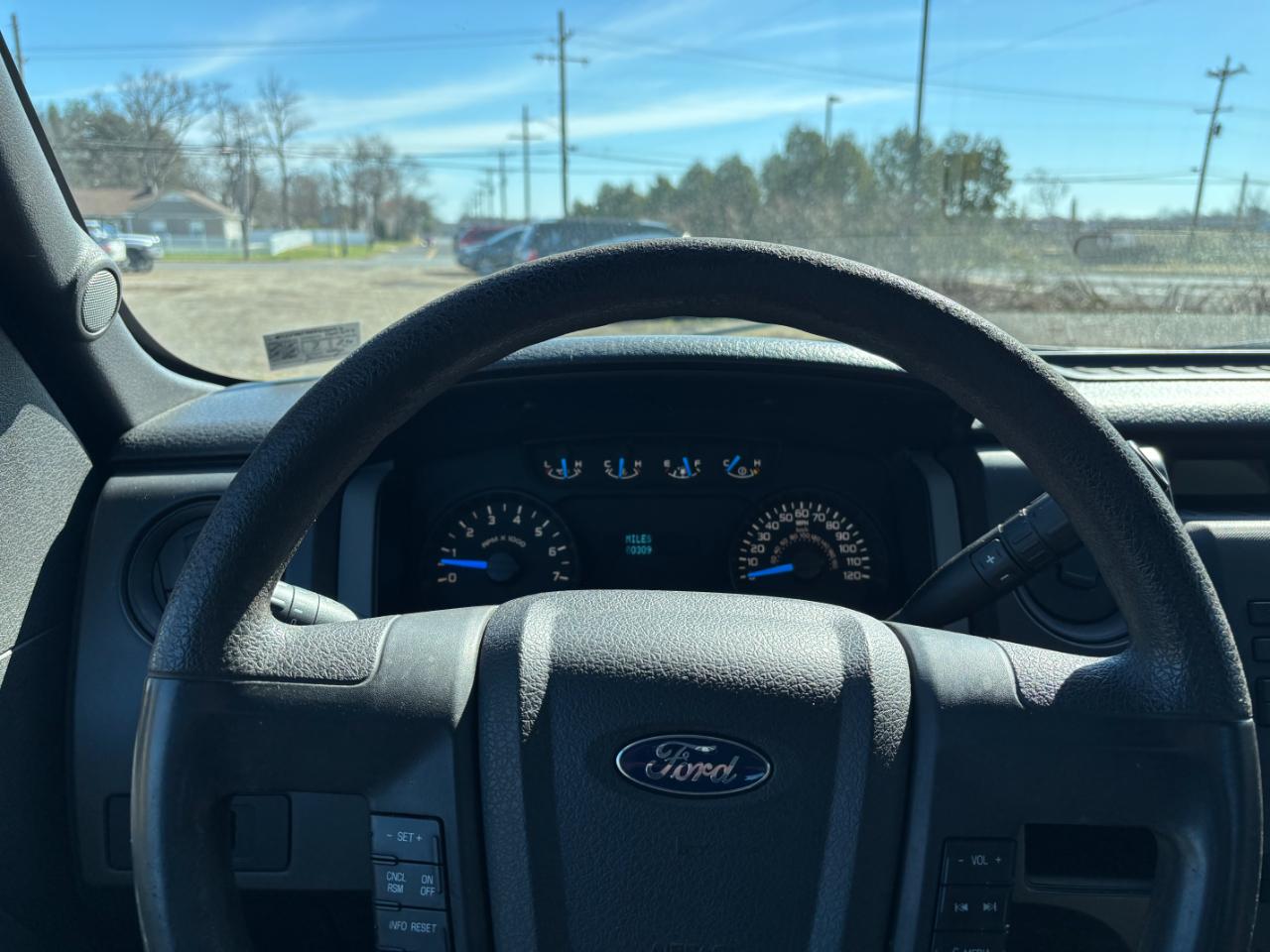 Ford F-150 4WD SuperCab 145" STX 2014