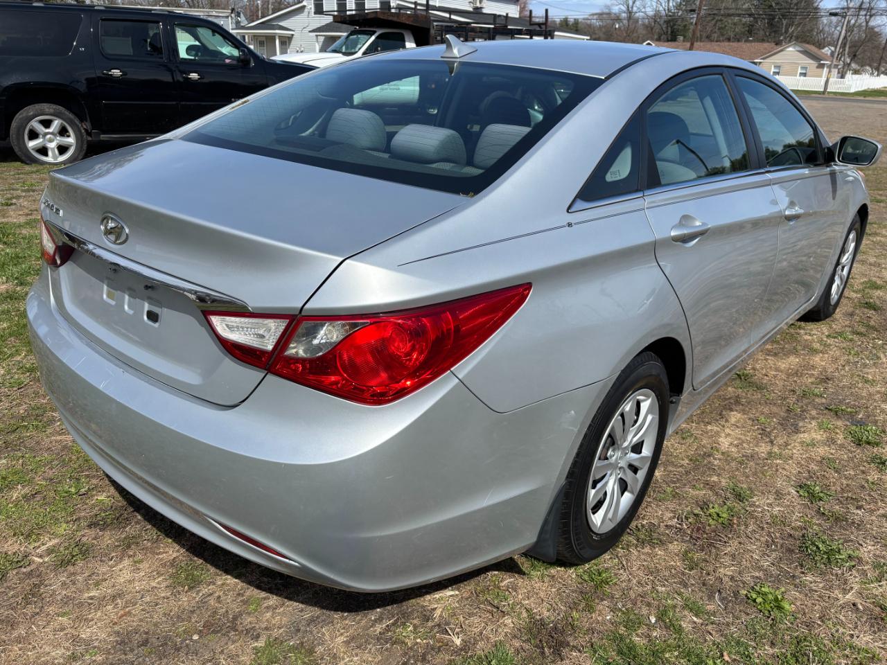 Hyundai Sonata 4dr Sdn 2.4L Auto GLS PZEV 2011