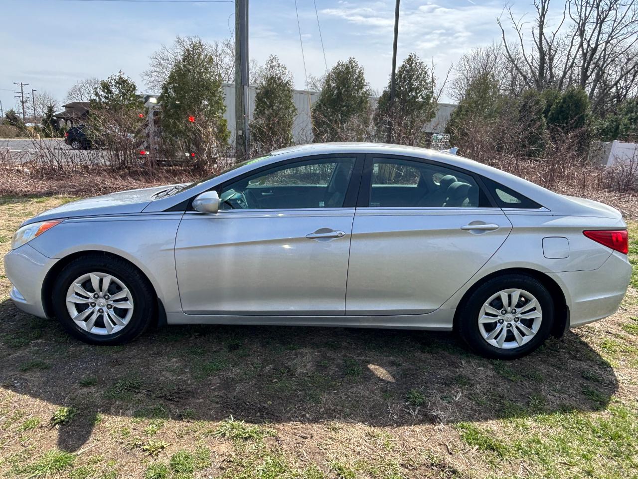 Hyundai Sonata 4dr Sdn 2.4L Auto GLS PZEV 2011