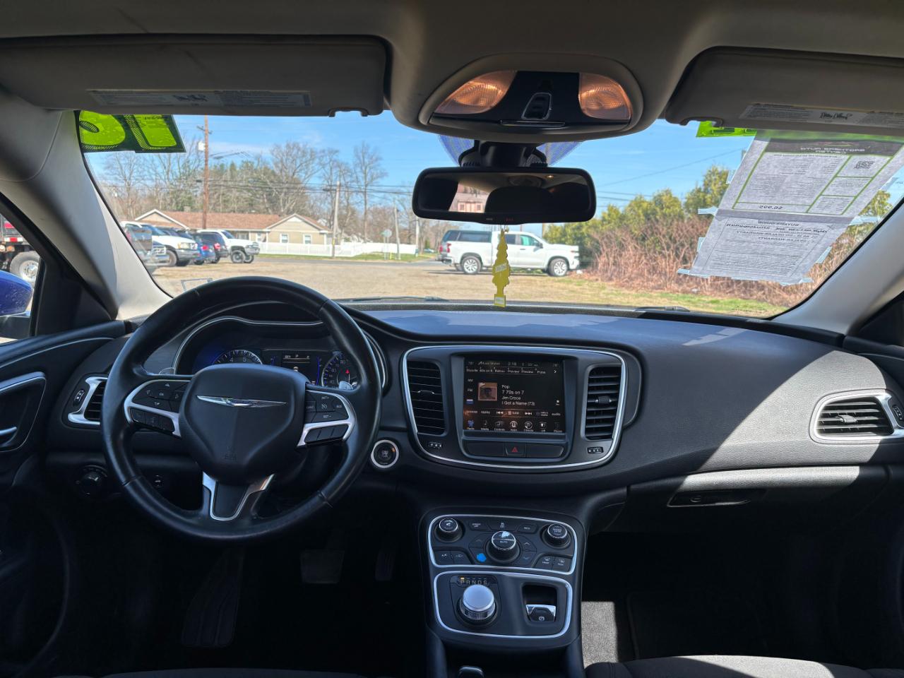 Chrysler 200 4dr Sdn Limited FWD 2016