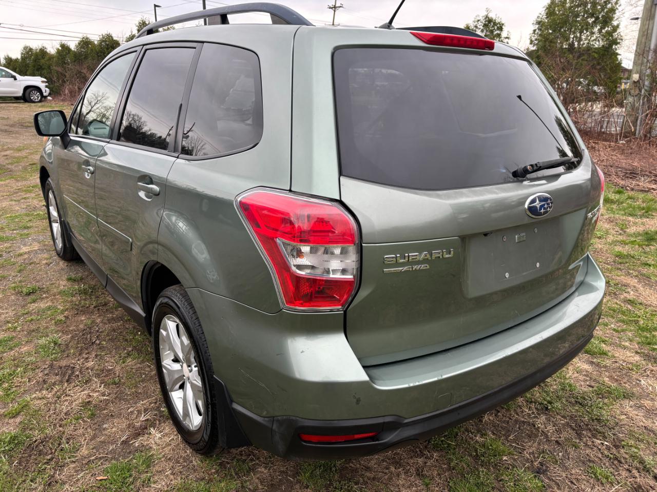 Subaru Forester 4dr Auto 2.5i Premium PZEV 2014