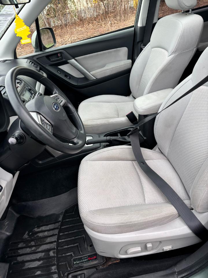 Subaru Forester 4dr Auto 2.5i Premium PZEV 2014