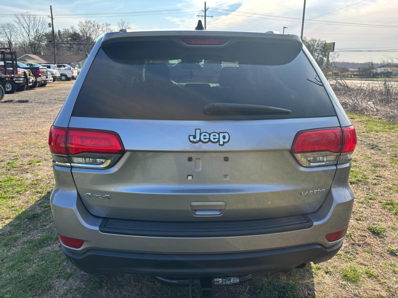Jeep Grand Cherokee 4WD 4dr Laredo 2015