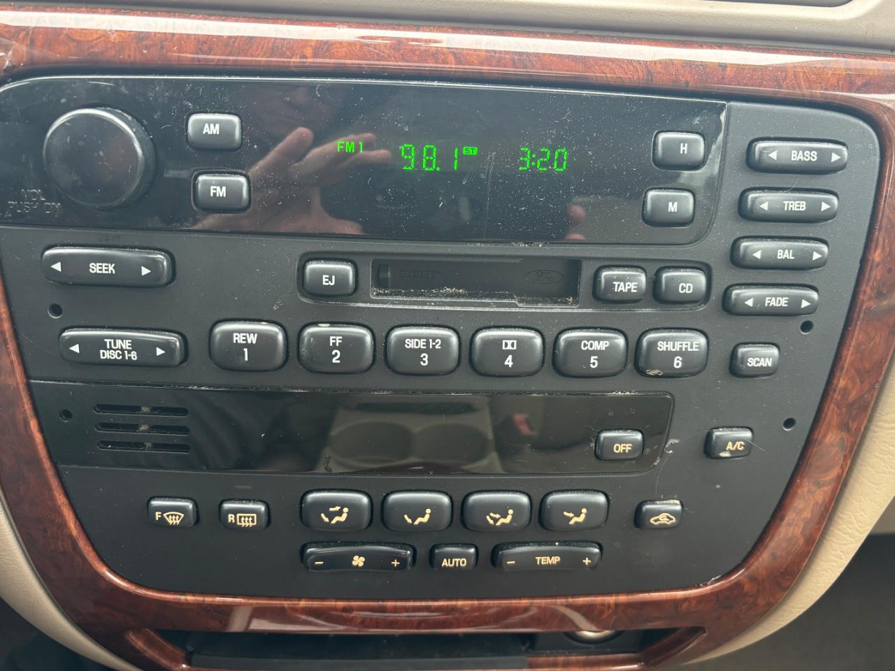 Mercury Sable 4dr Sdn LS 2005