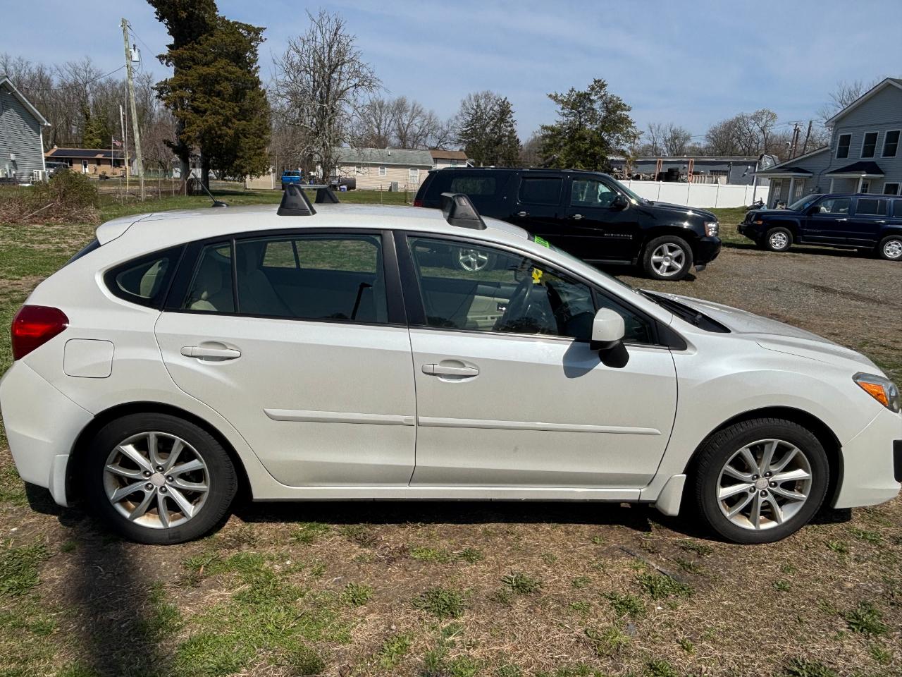 Subaru Impreza Wagon 5dr Auto 2.0i Premium 2013