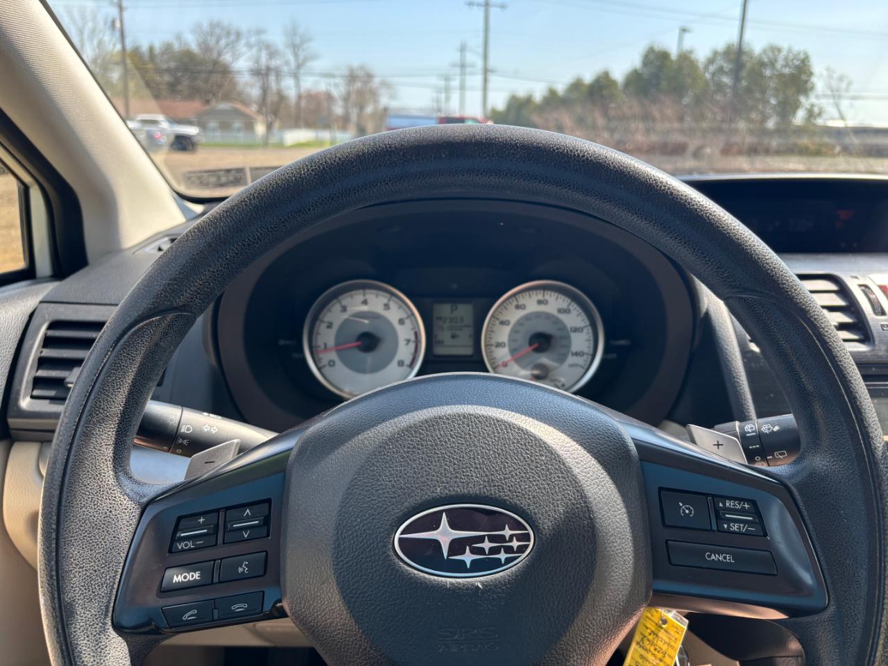 Subaru Impreza Wagon 5dr Auto 2.0i Premium 2013