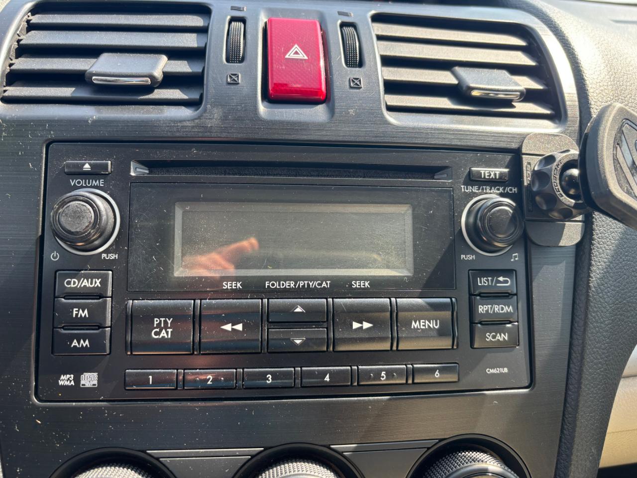 Subaru Impreza Wagon 5dr Auto 2.0i Premium 2013