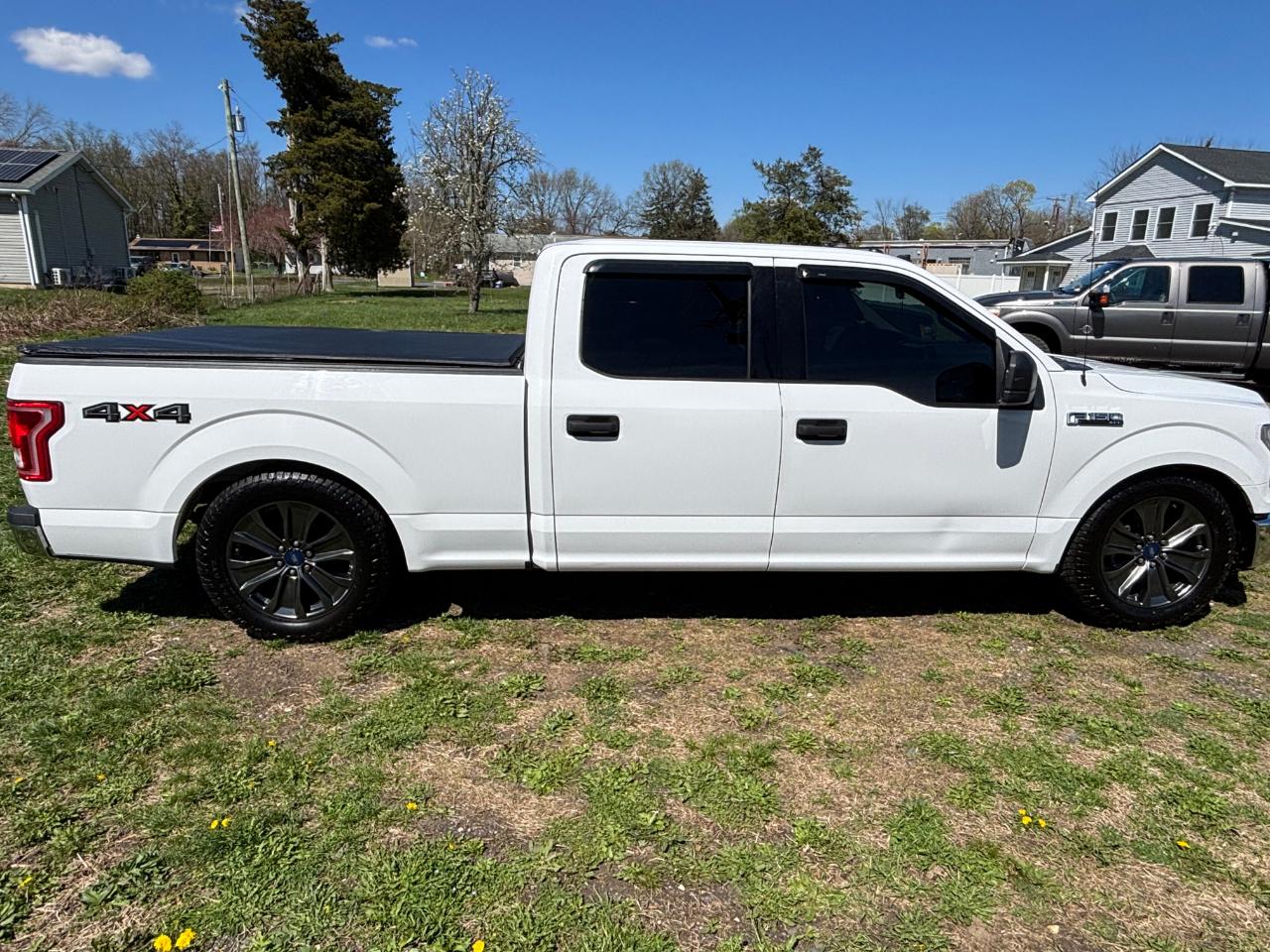 Ford F-150 XLT SuperCrew 6.5-ft. Bed 4WD 2015