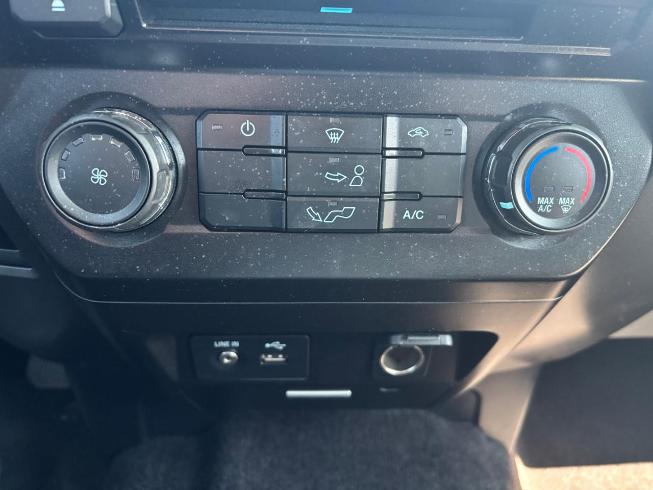 Ford F-150 XLT SuperCrew 6.5-ft. Bed 4WD 2015