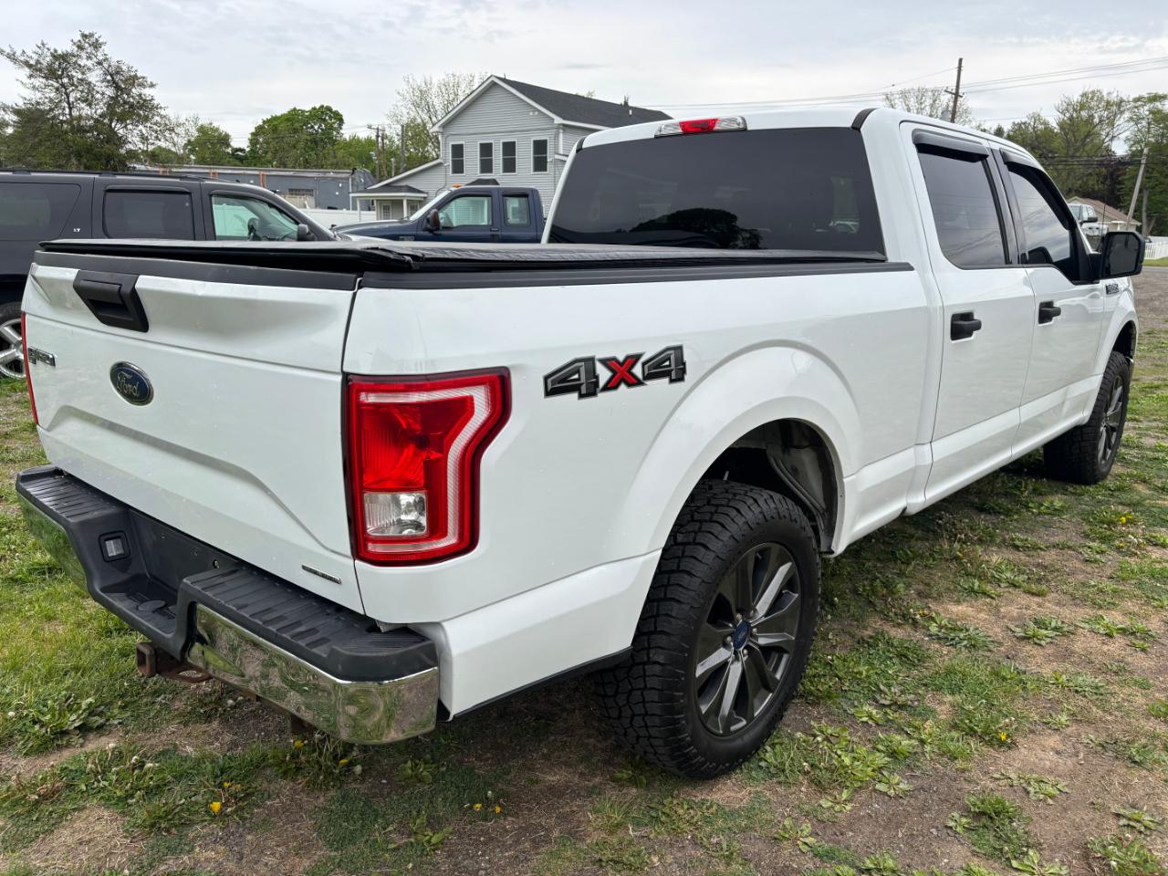 Ford F-150 XLT SuperCrew 6.5-ft. Bed 4WD 2015