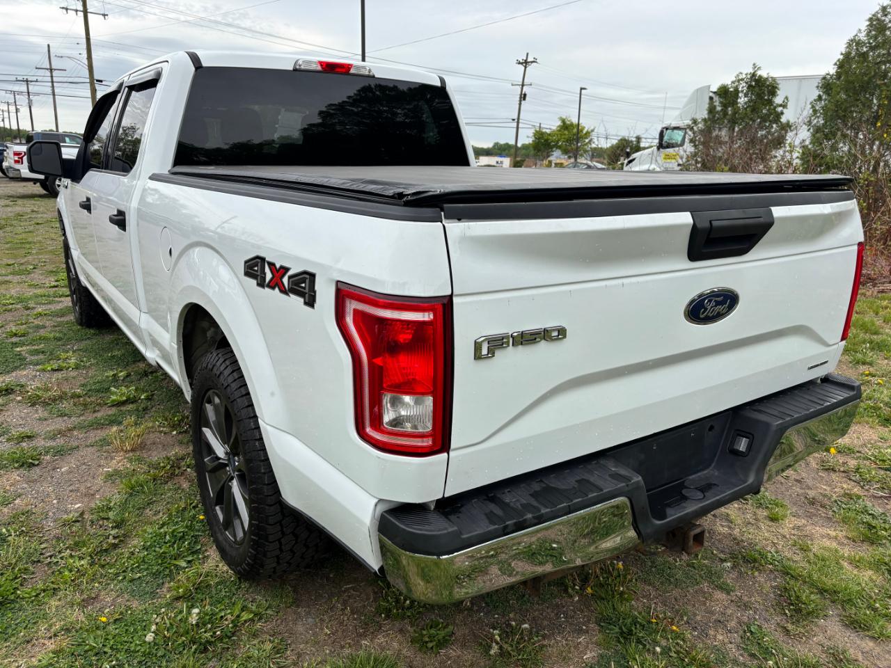 Ford F-150 XLT SuperCrew 6.5-ft. Bed 4WD 2015