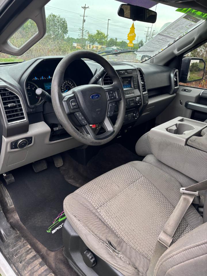 Ford F-150 XLT SuperCrew 6.5-ft. Bed 4WD 2015