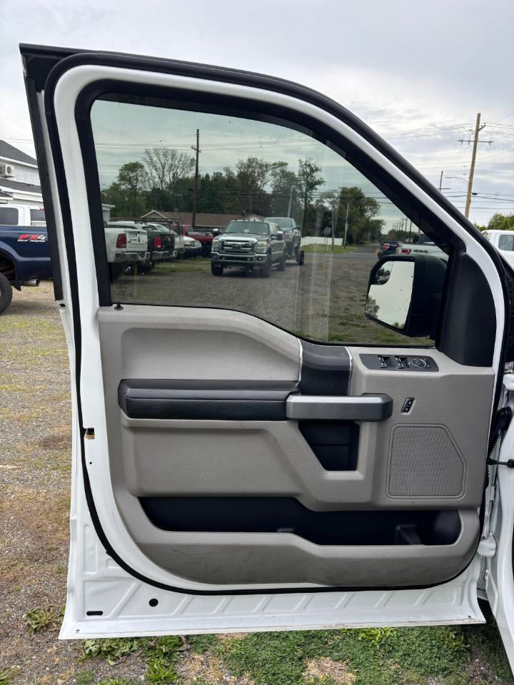Ford F-150 XLT SuperCrew 6.5-ft. Bed 4WD 2015