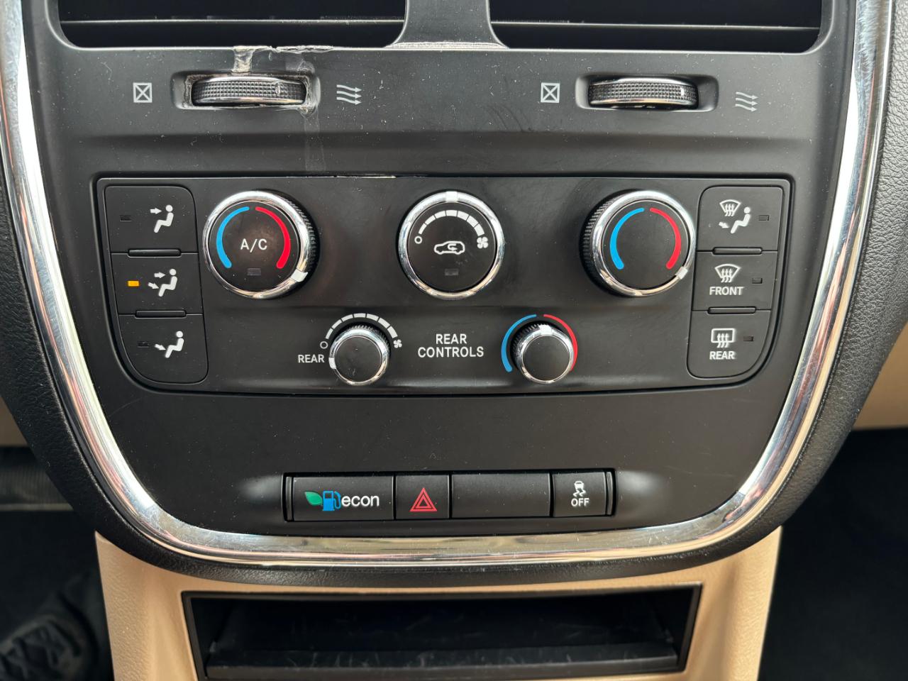 Dodge Grand Caravan SXT 2015