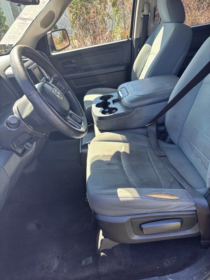 RAM 1500 Tradesman Crew Cab 2016