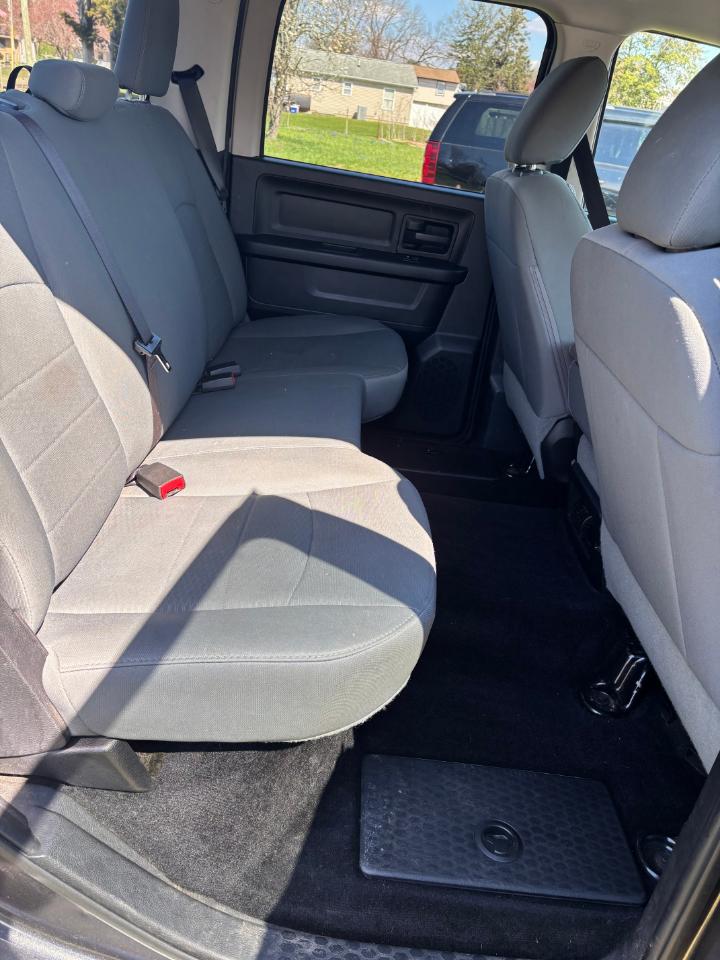 RAM 1500 Tradesman Crew Cab 2016