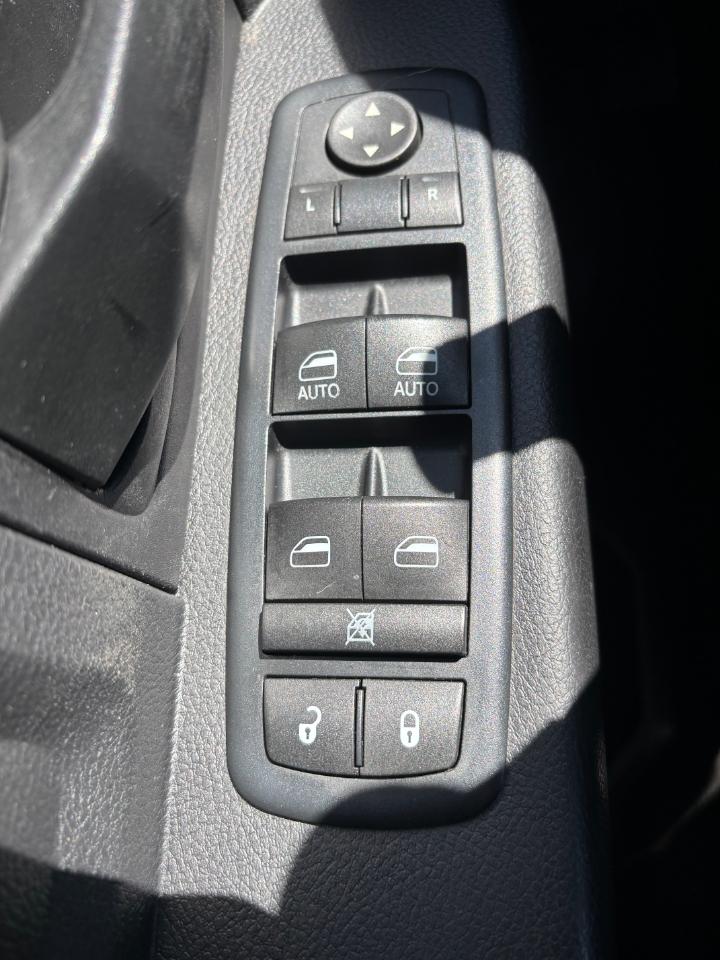 RAM 1500 Tradesman Crew Cab 2016