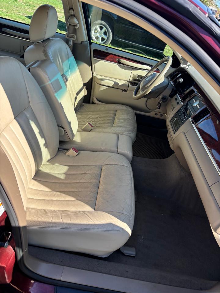 Lincoln Town Car 4dr Sdn Signature 2004