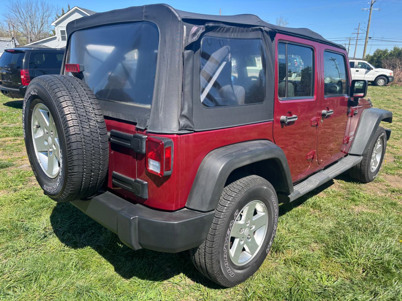 Jeep Wrangler Unlimited 4WD 4dr Sport 2012