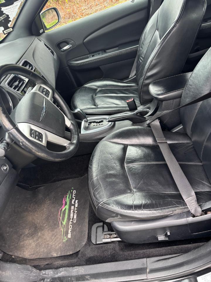 Chrysler 200 Limited 2014