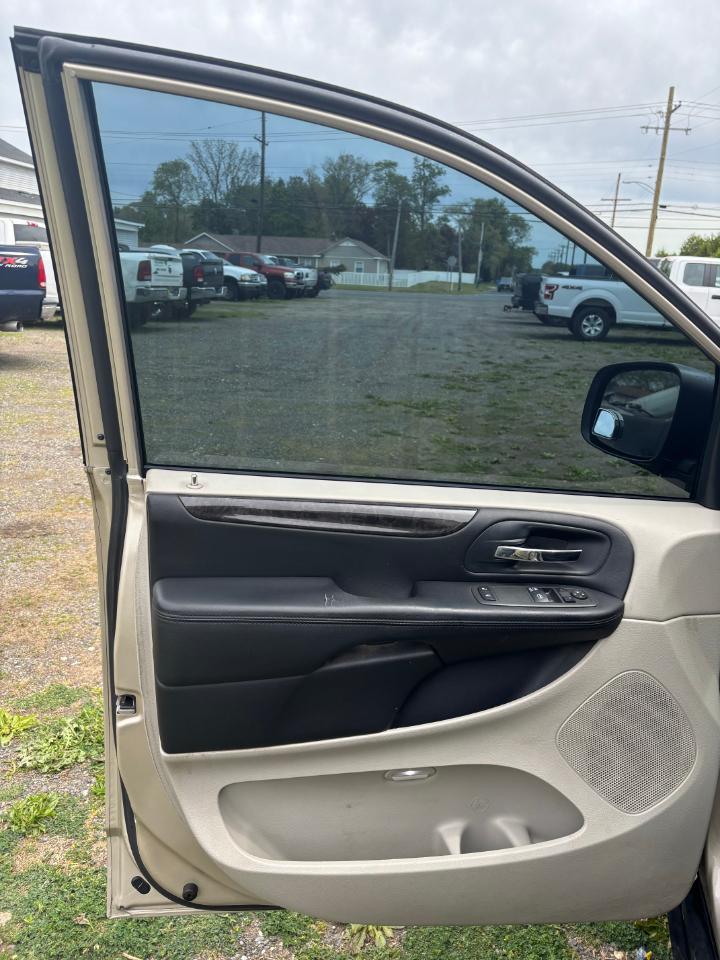 Dodge Grand Caravan 4dr Wgn American Value Pkg 2012