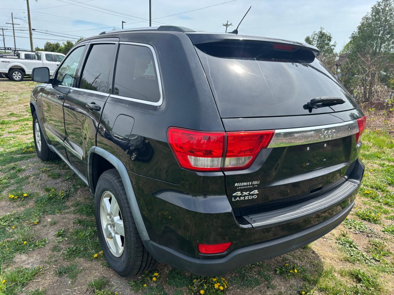 Jeep Grand Cherokee 4WD 4dr Laredo 2011