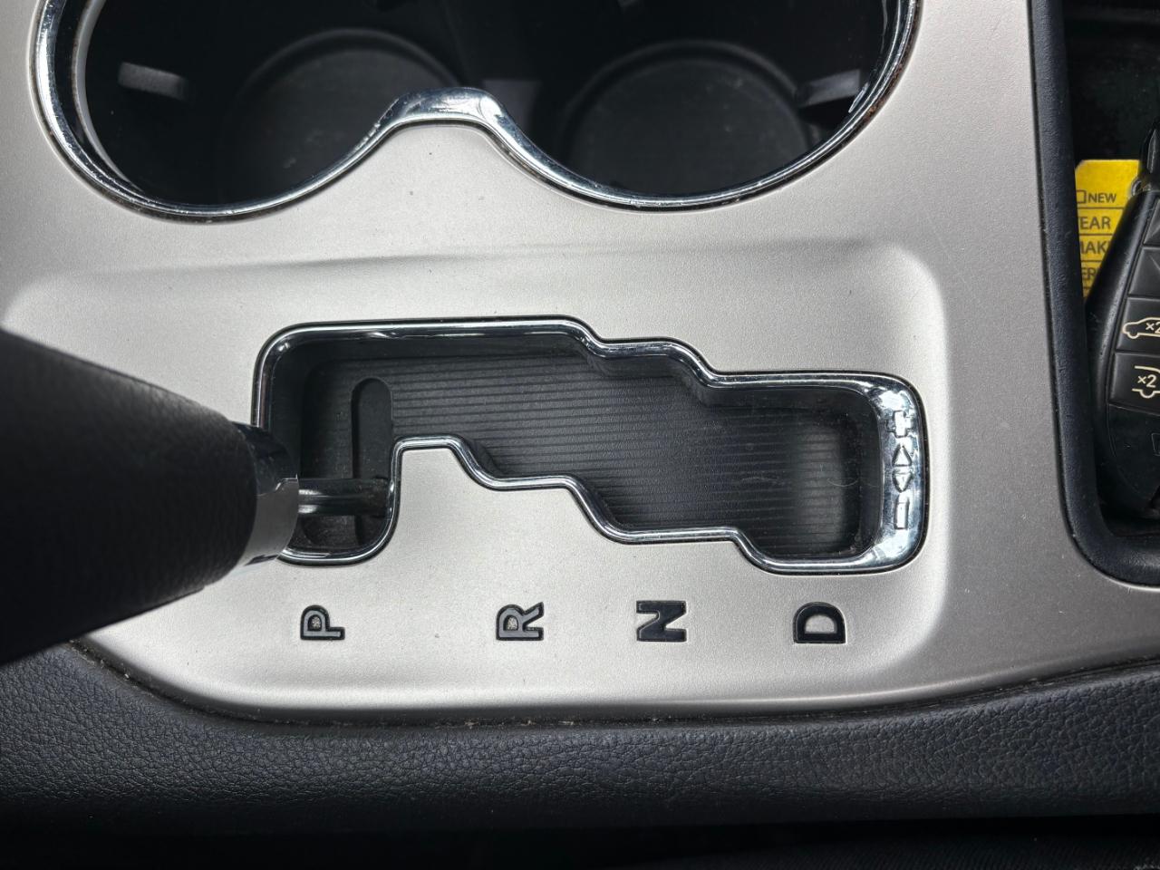 Jeep Grand Cherokee 4WD 4dr Laredo 2011