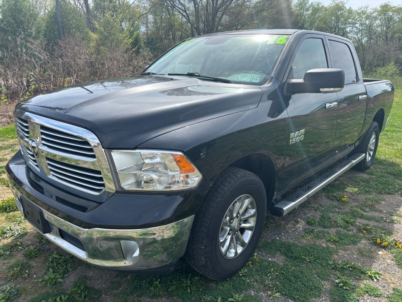 RAM 1500 Big Horn Crew Cab 4WD 2016