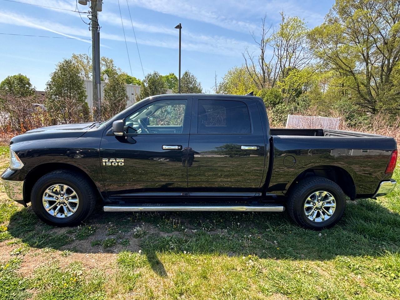 RAM 1500 Big Horn Crew Cab 4WD 2016
