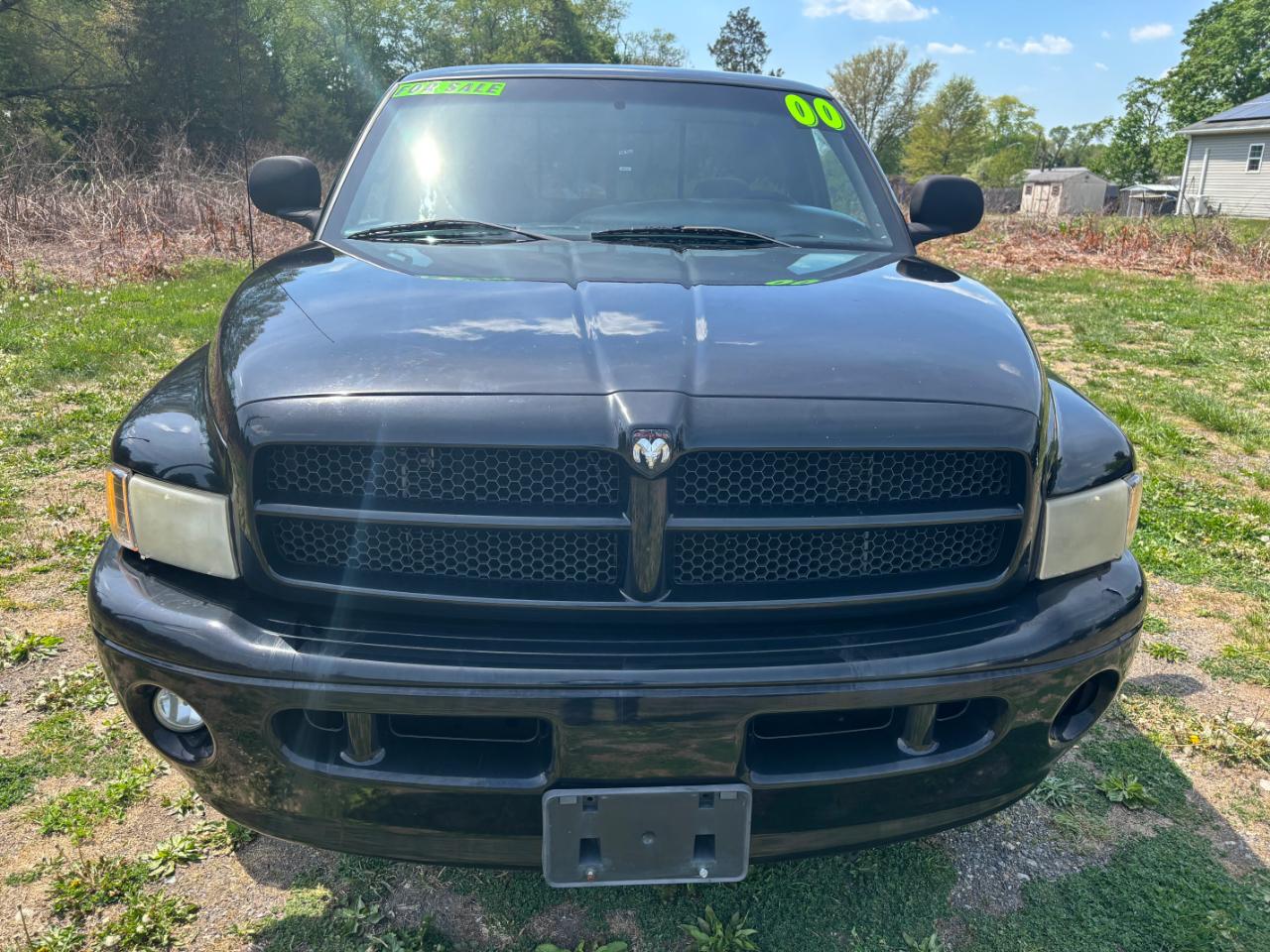 Dodge Ram 1500 ST Short Bed 2WD 2000