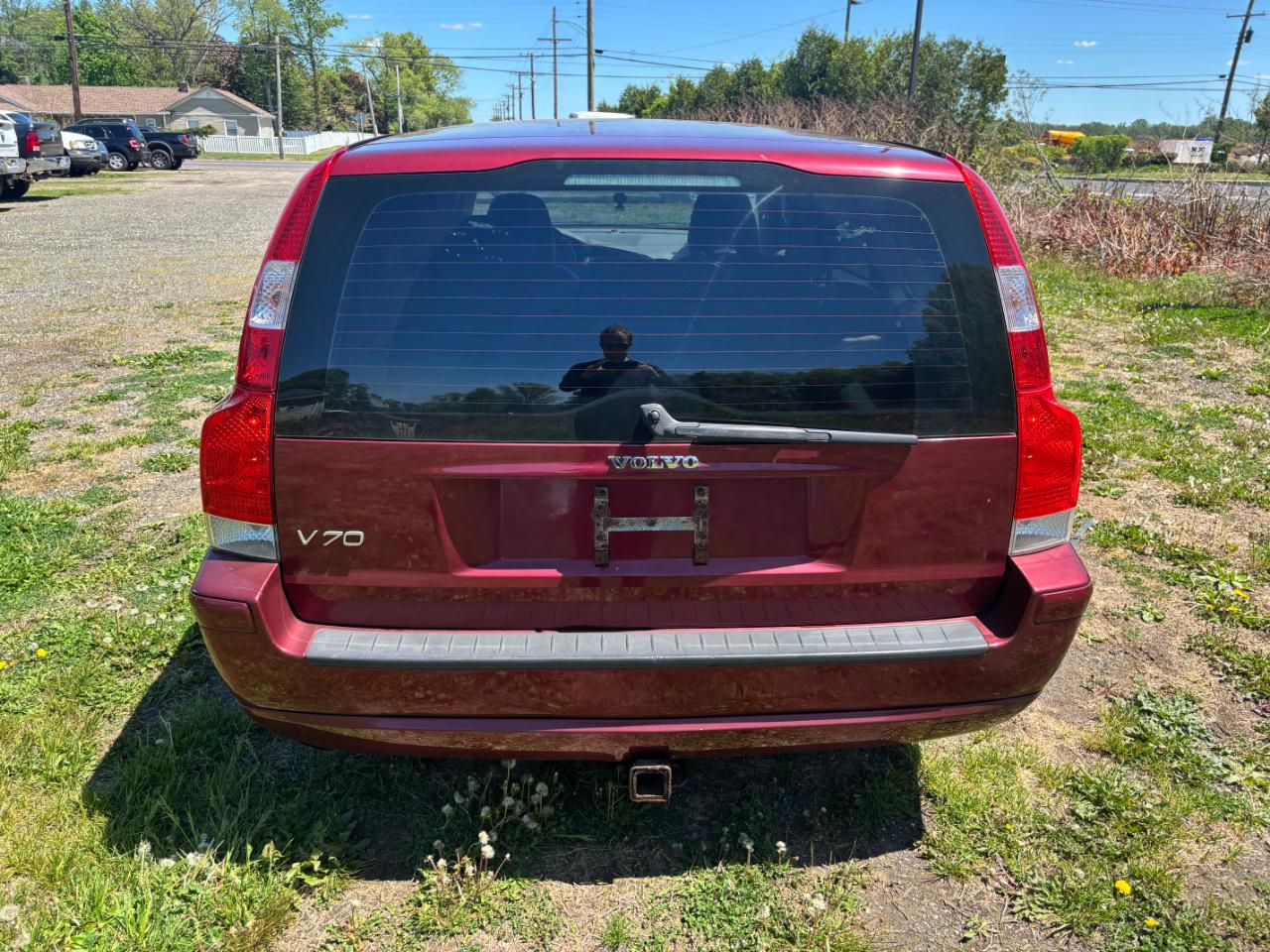 Volvo V70 2.4L Auto 2005