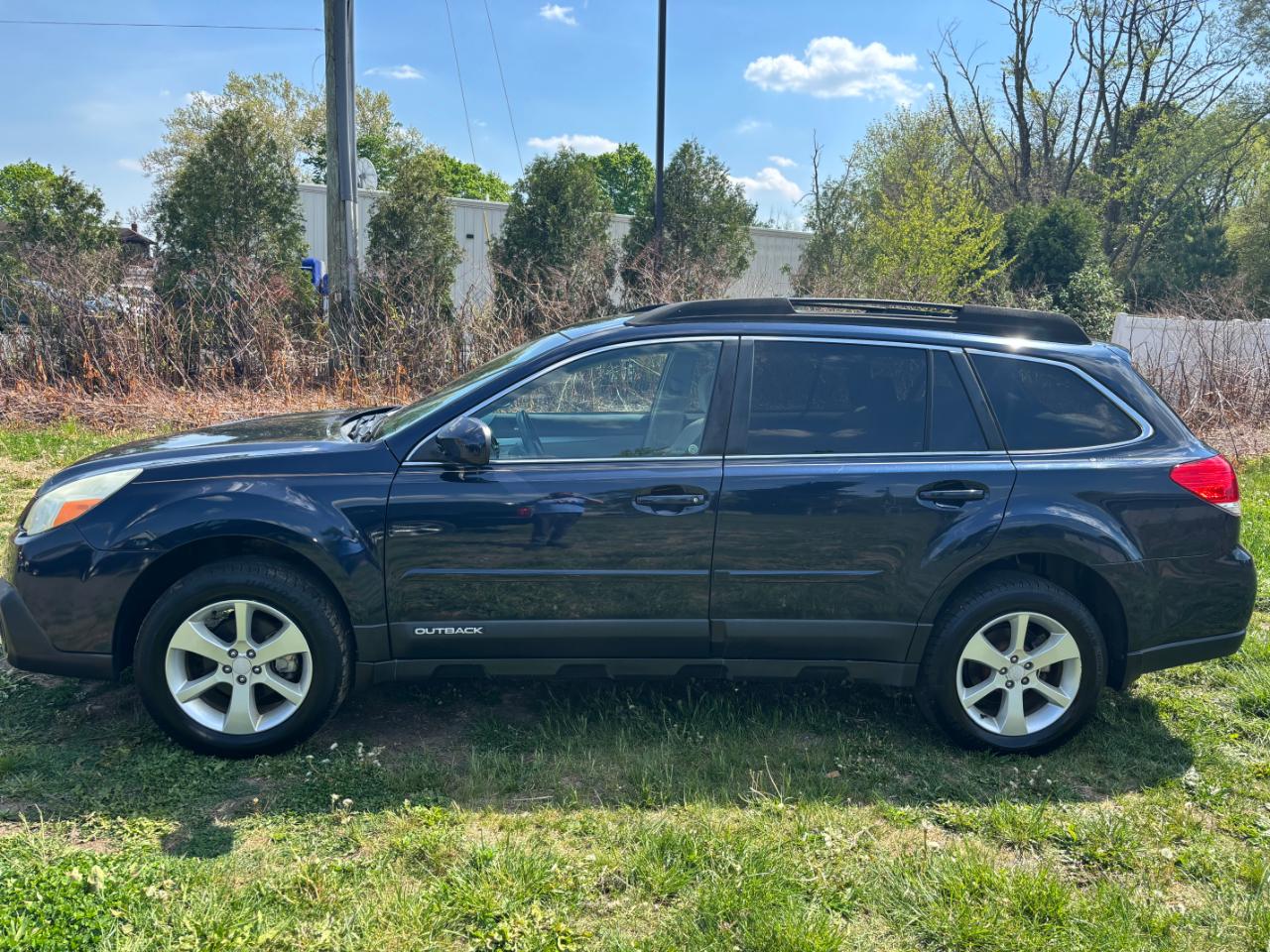 Subaru Outback 2.5i Premium 2014